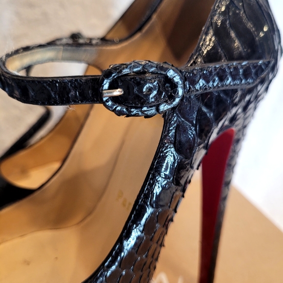 Christian Laboutin Platforms - Picture 9 of 14